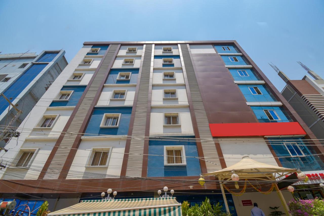 Hotel Raintr33 حيدر أباد المظهر الخارجي الصورة