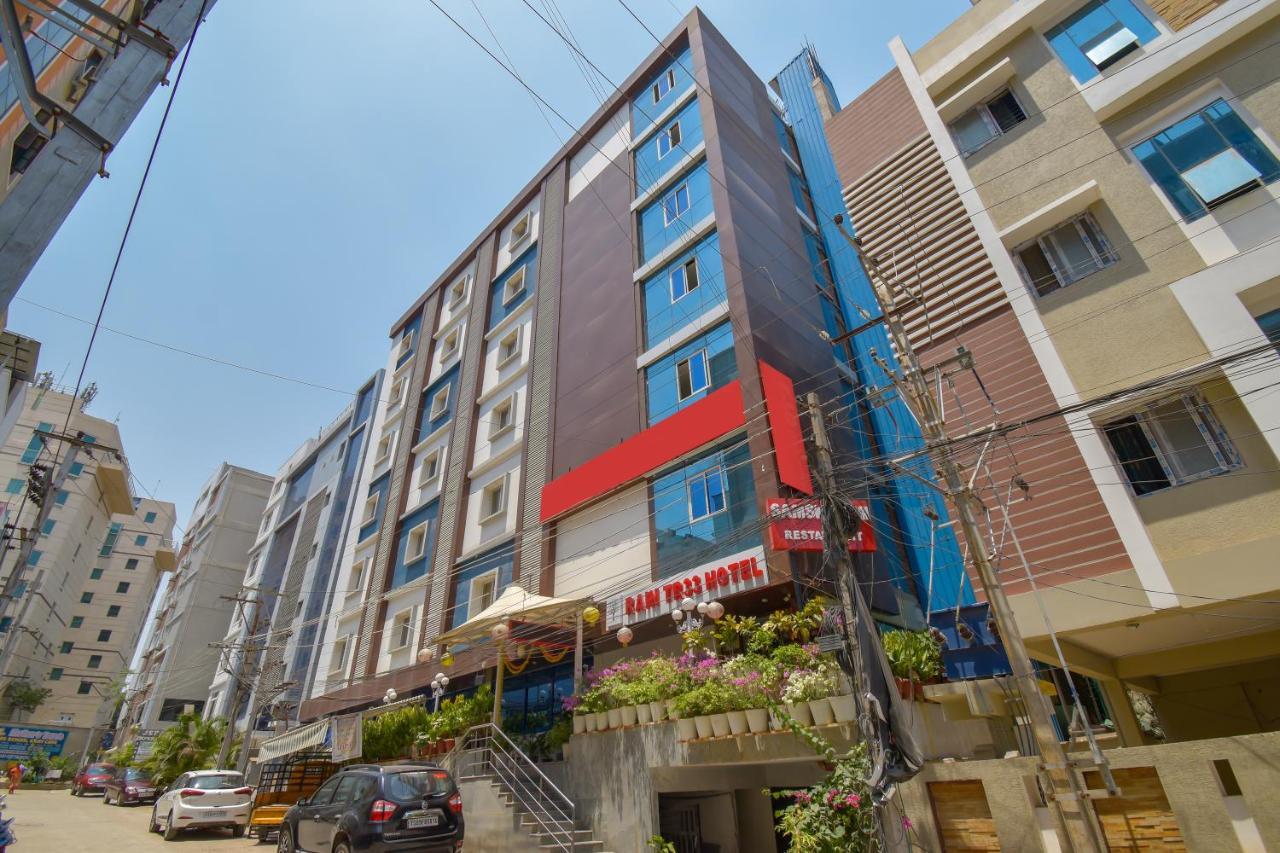 Hotel Raintr33 حيدر أباد المظهر الخارجي الصورة